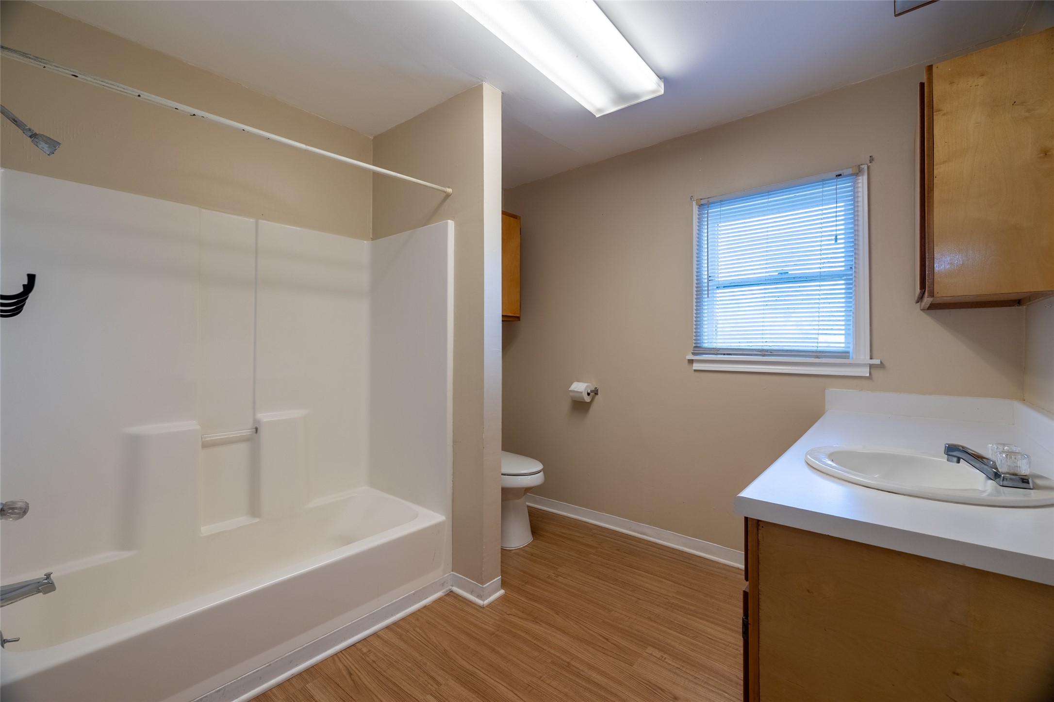 2405-2407 County Road 2235 Cleveland TX 77327