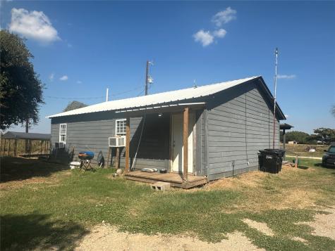 2764 W Highway 199 Springtown TX 76082