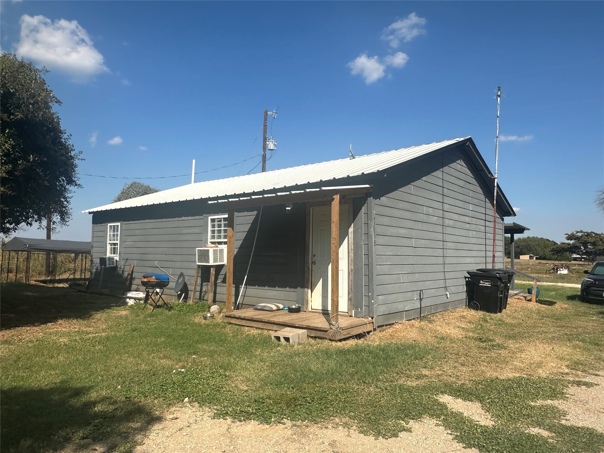 2764 W Highway 199 Springtown TX 76082