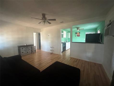 2764 W Highway 199 Springtown TX 76082