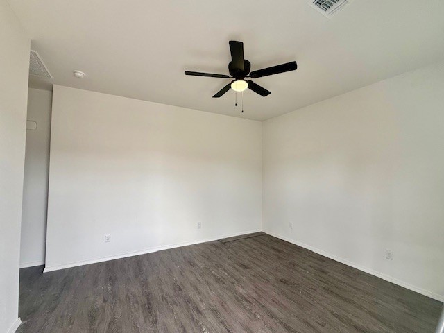 1235 E Houston Street NE Paris TX 75460