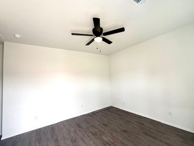 1235 E Houston Street NE Paris TX 75460