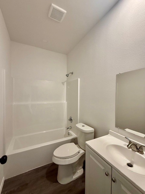 1235 E Houston Street NE Paris TX 75460