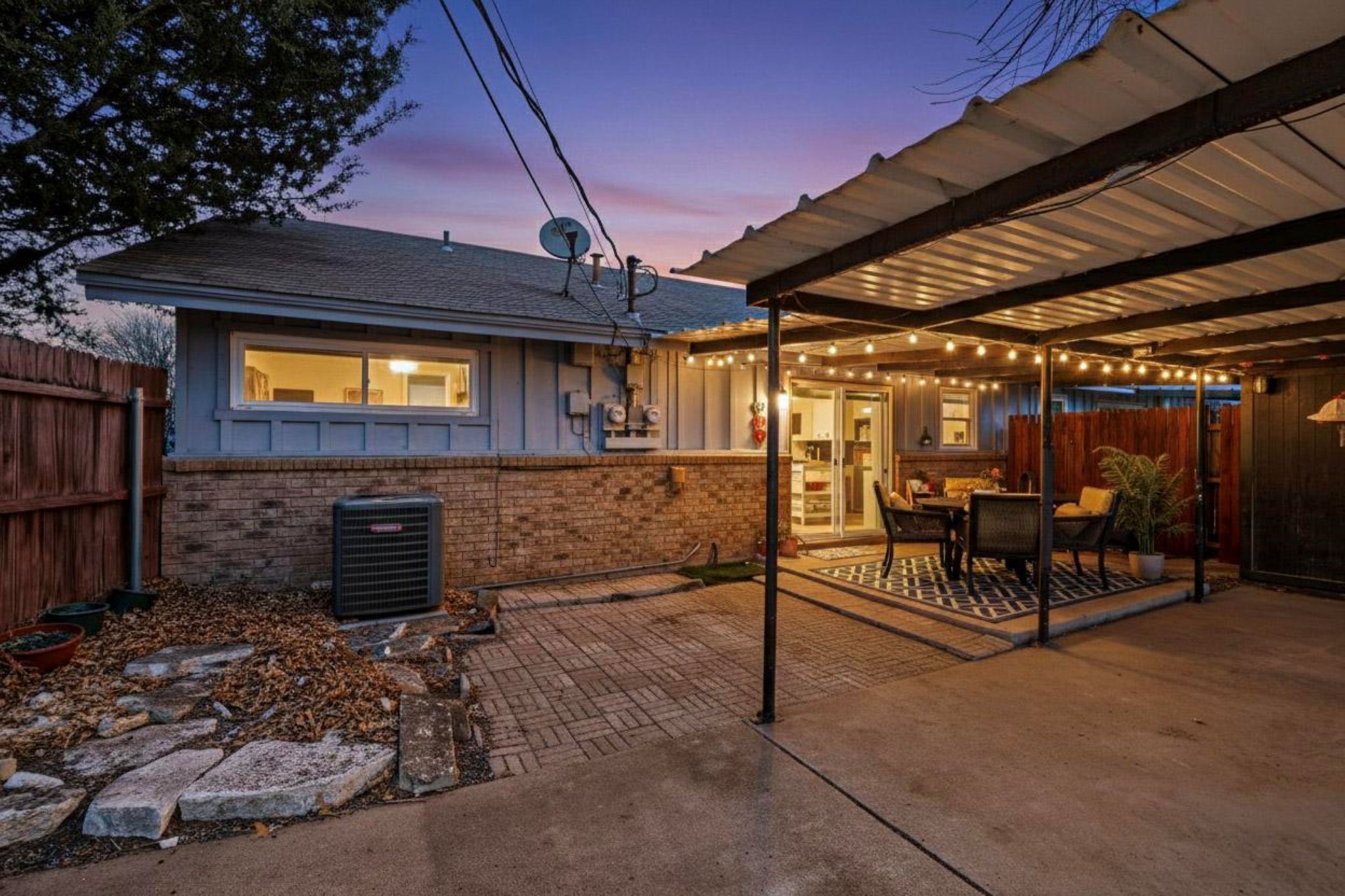 153 Sheri Lane Hurst TX 76053