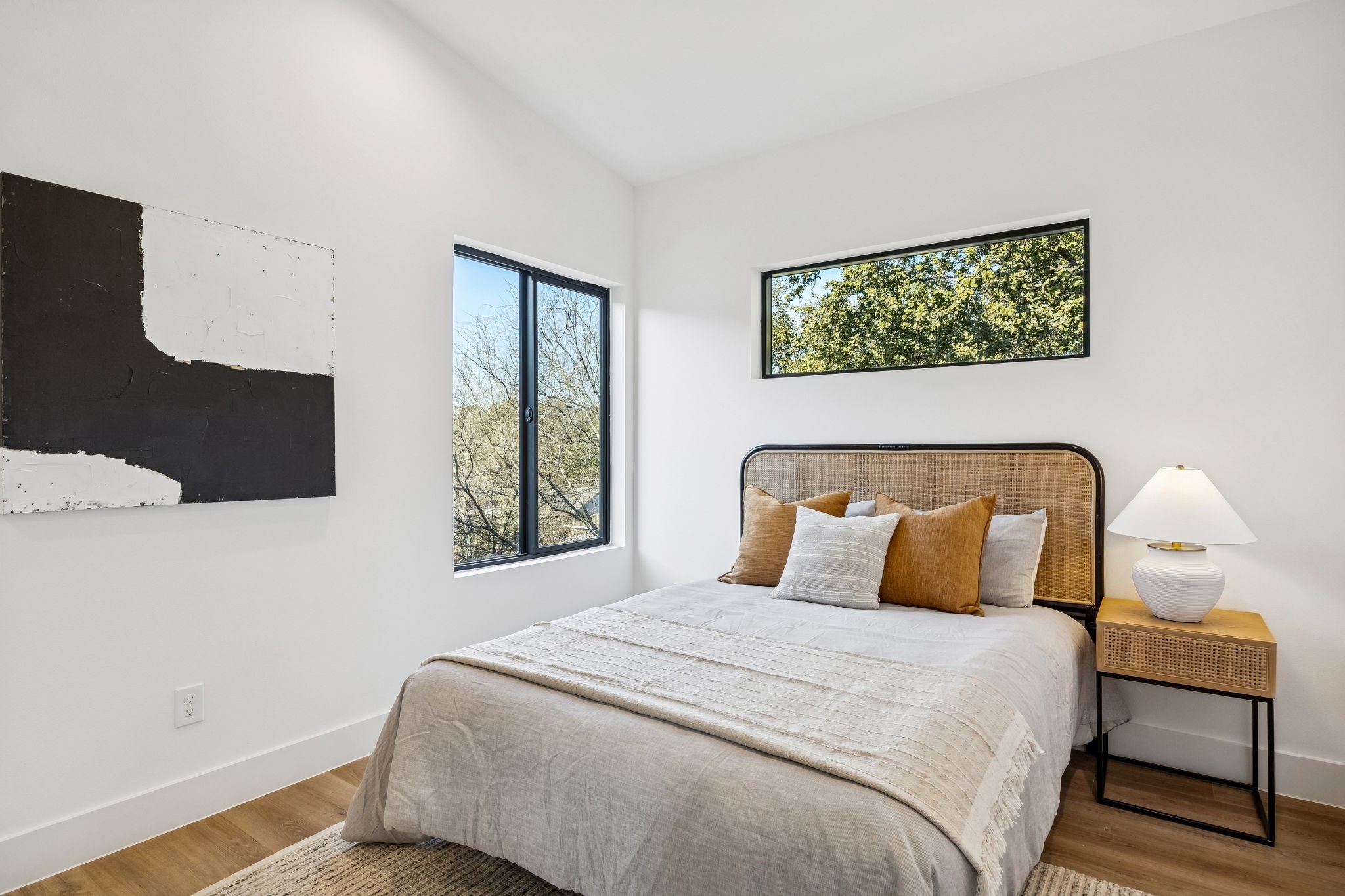 2147 Mail Avenue Dallas TX 75235