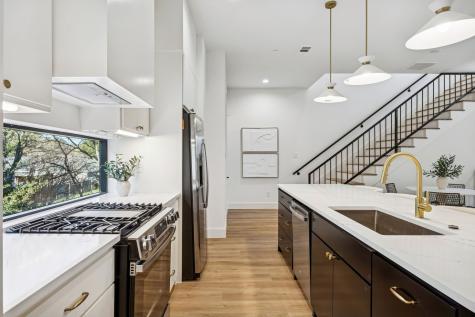 2147 Mail Avenue Dallas TX 75235