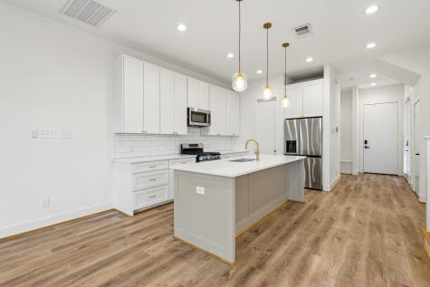1005/07 Mount Auburn Avenue Dallas TX 75223