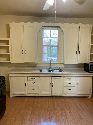 617 W Gandy Street Denison TX 75020