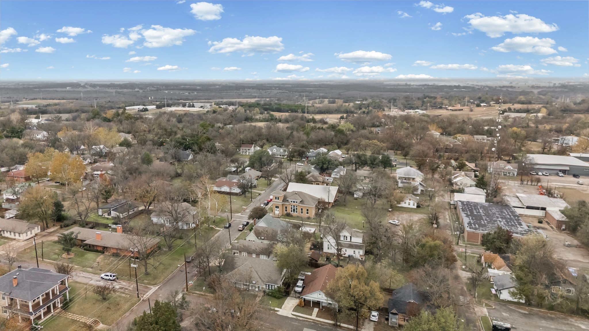 1406 Sycamore Street Commerce TX 75428