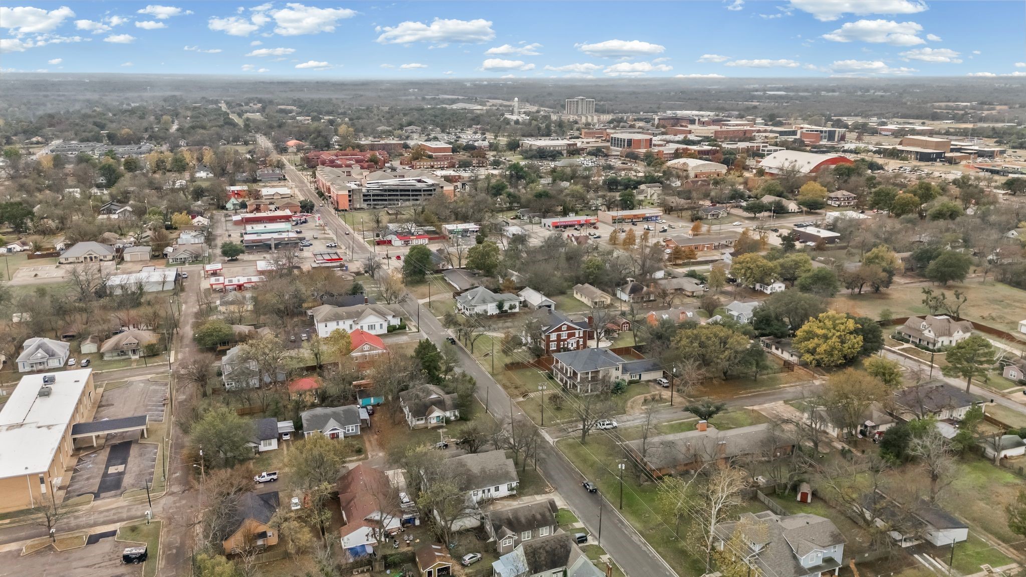 1406 Sycamore Street Commerce TX 75428