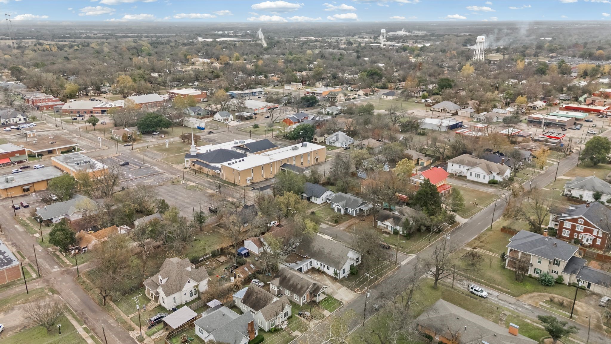 1406 Sycamore Street Commerce TX 75428