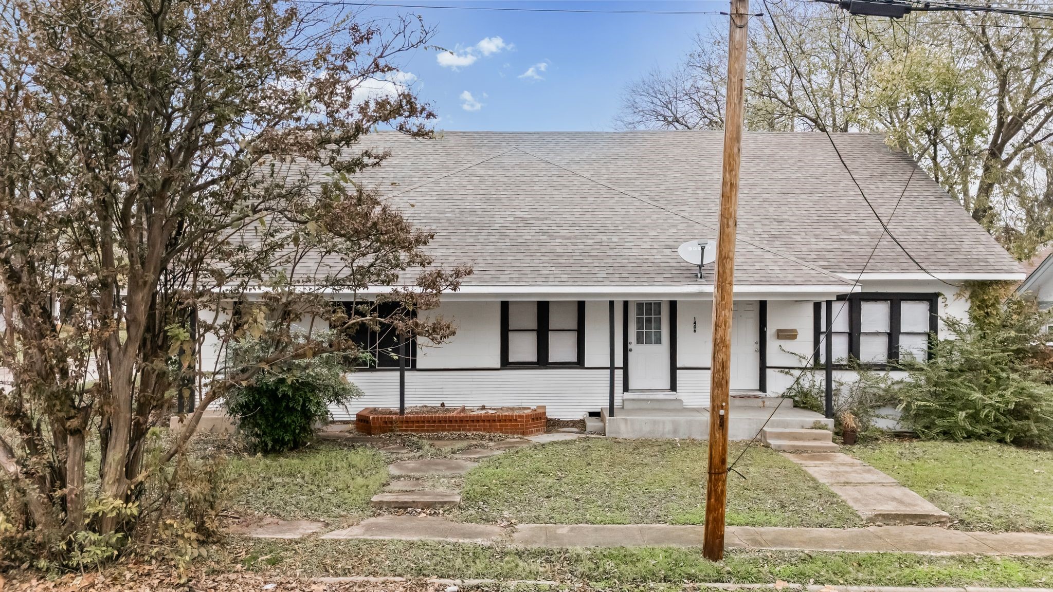 1406 Sycamore Street Commerce TX 75428