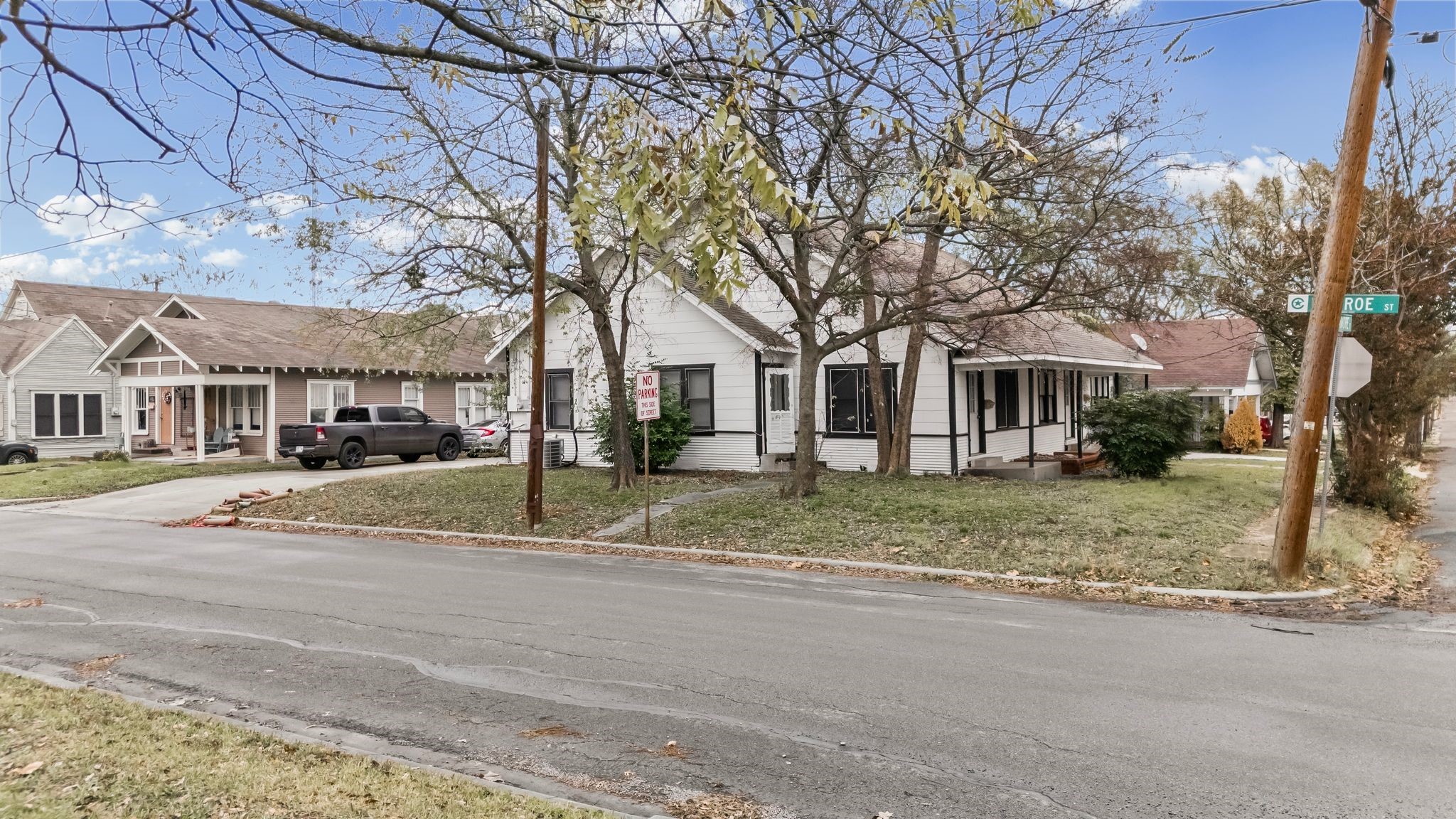 1406 Sycamore Street Commerce TX 75428
