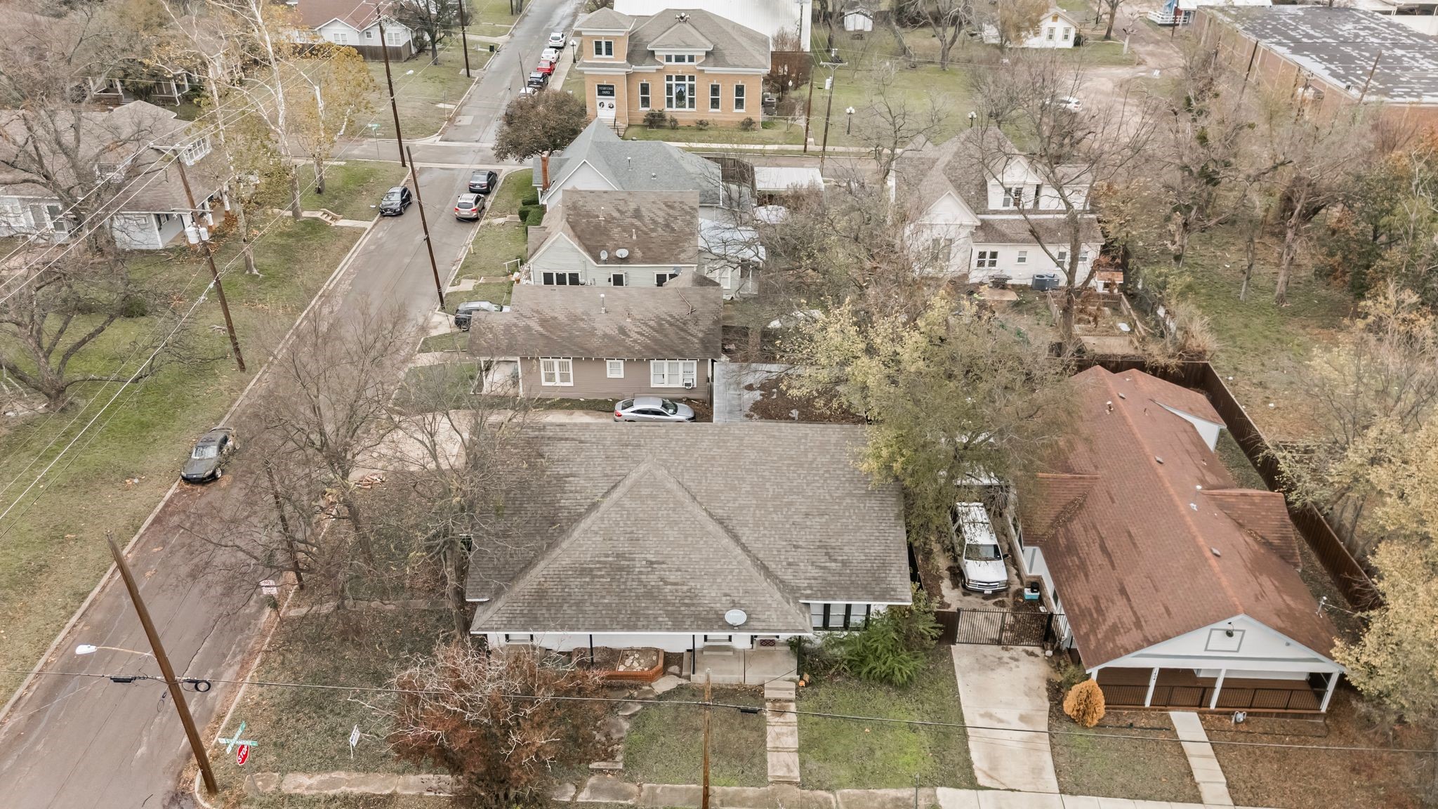 1406 Sycamore Street Commerce TX 75428