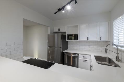 5921 Gaston Avenue Dallas TX 75214