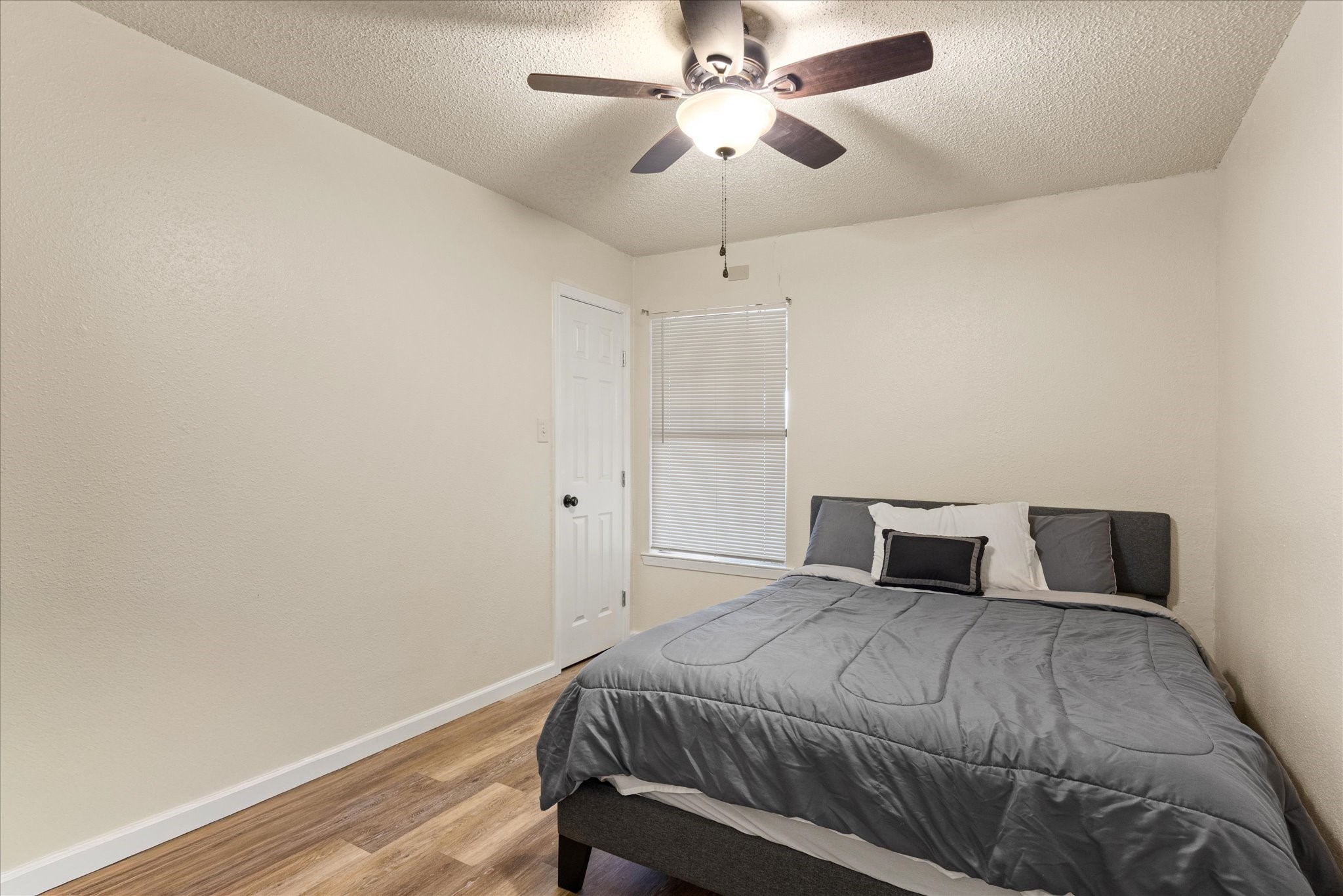 605-607 Clay Street Glen Rose TX 76043