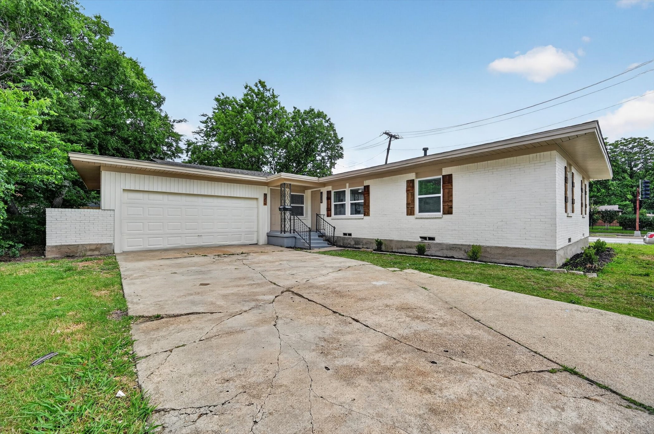 10402-10404 Joaquin Drive Dallas TX 75228