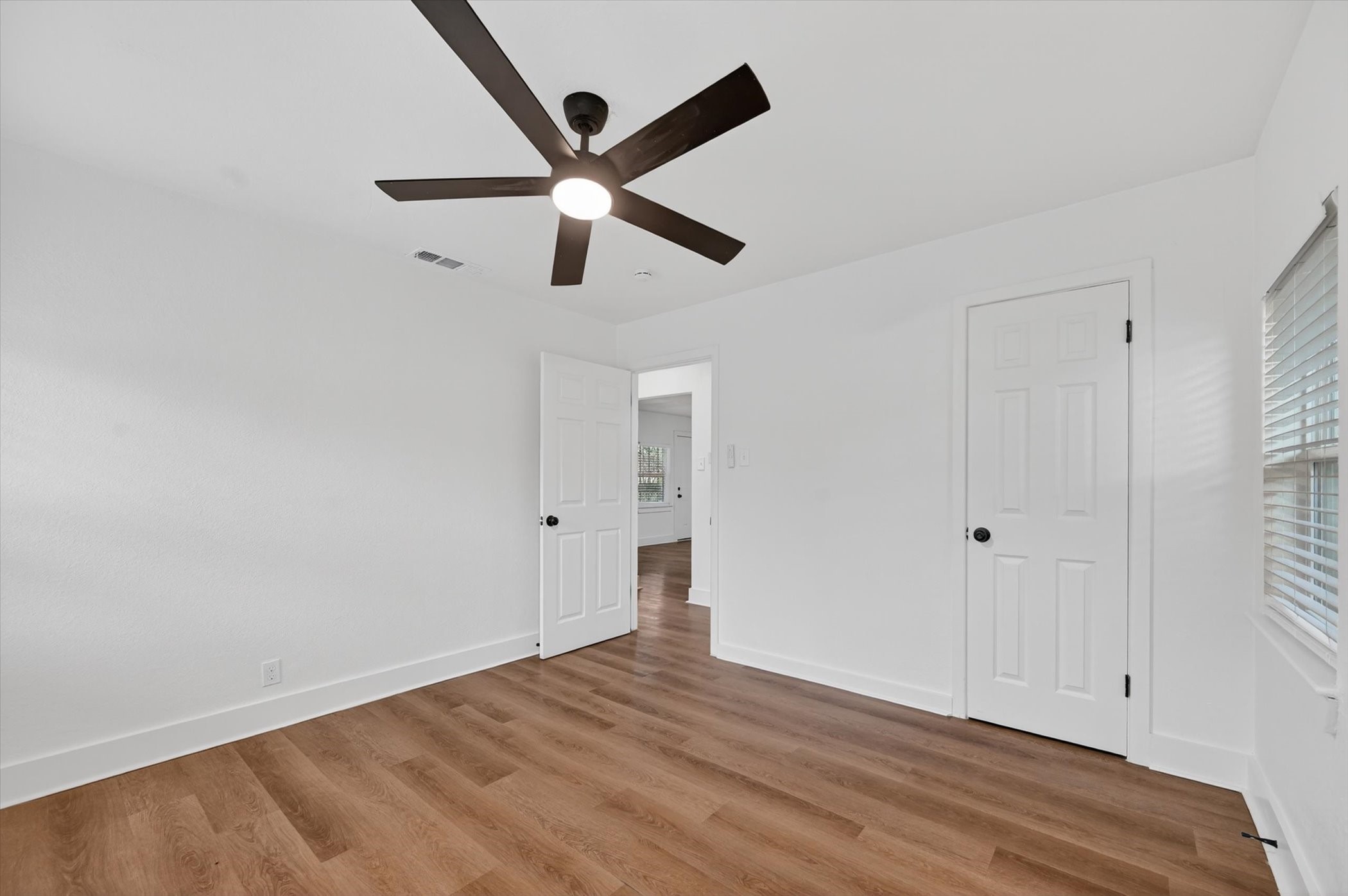 10402-10404 Joaquin Drive Dallas TX 75228