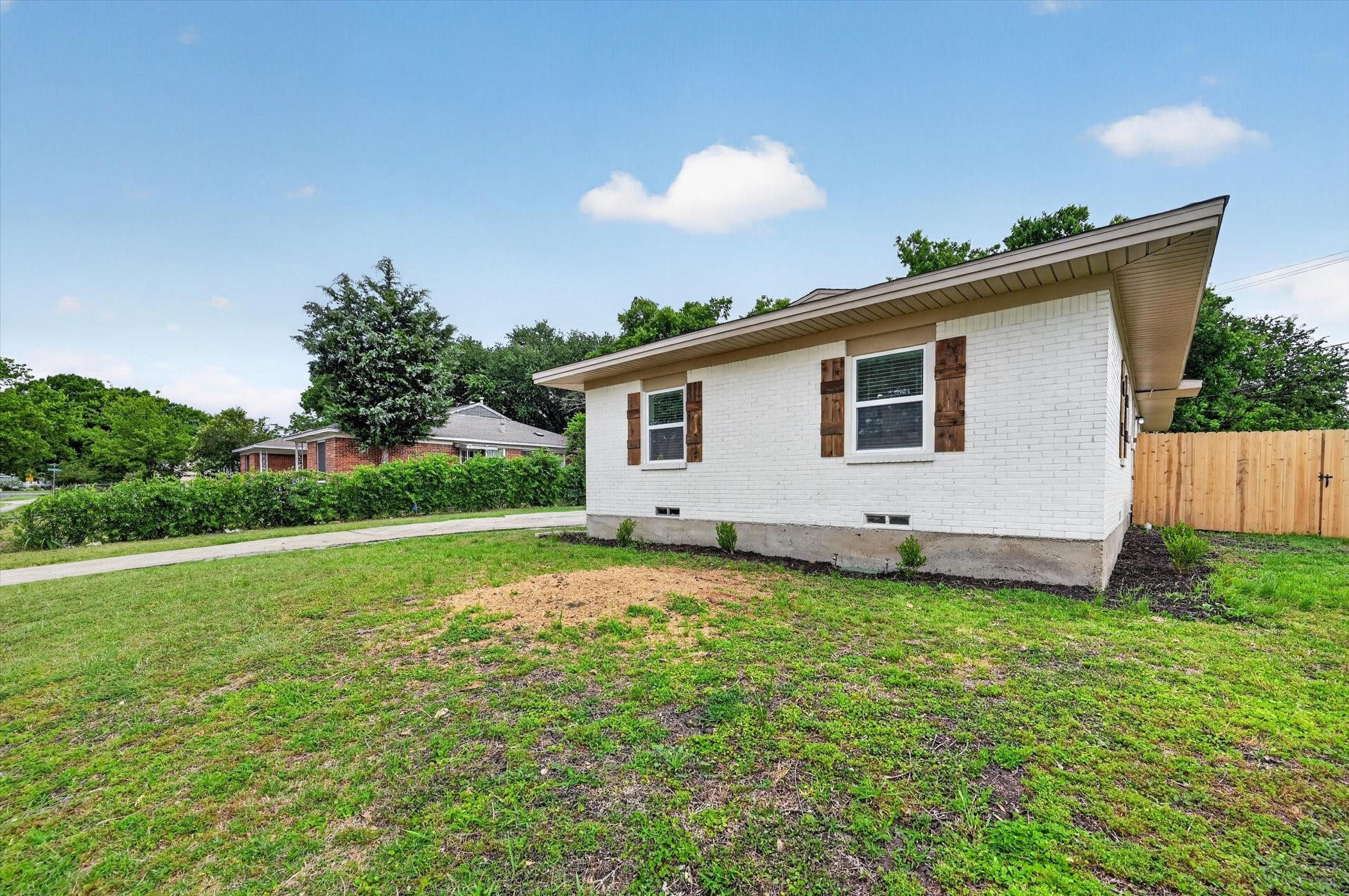 10402-10404 Joaquin Drive Dallas TX 75228