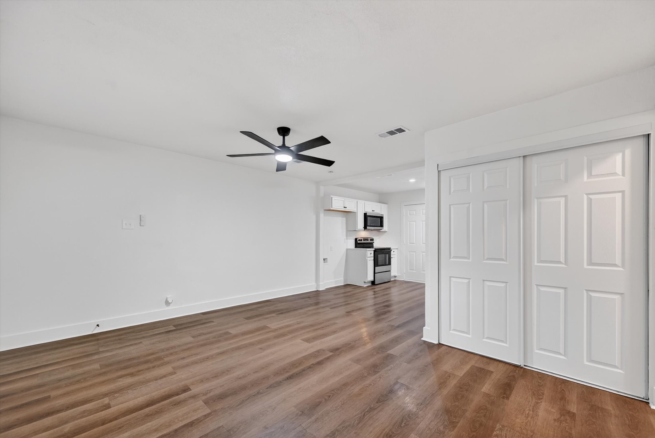 10402-10404 Joaquin Drive Dallas TX 75228