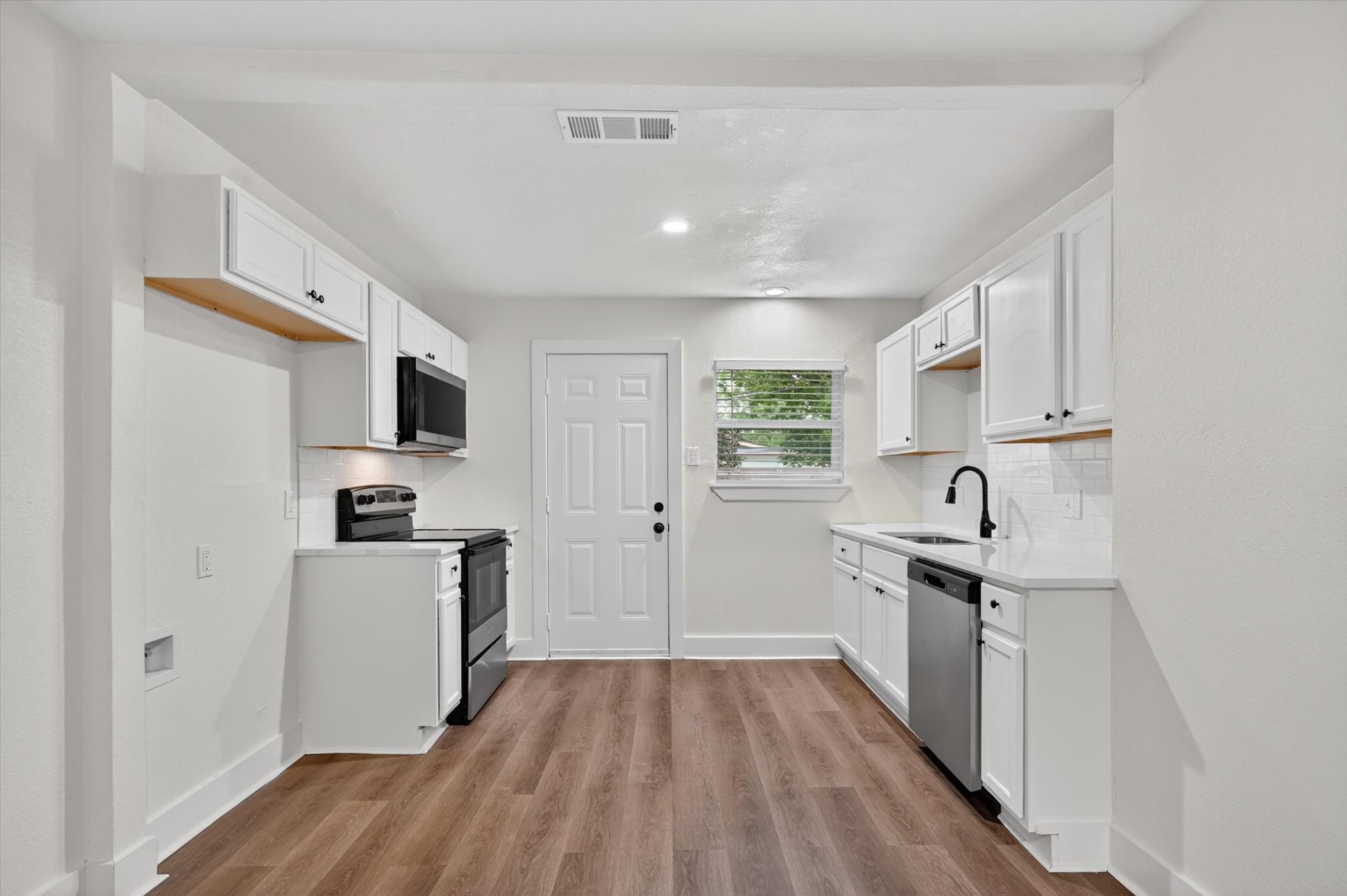 10402-10404 Joaquin Drive Dallas TX 75228