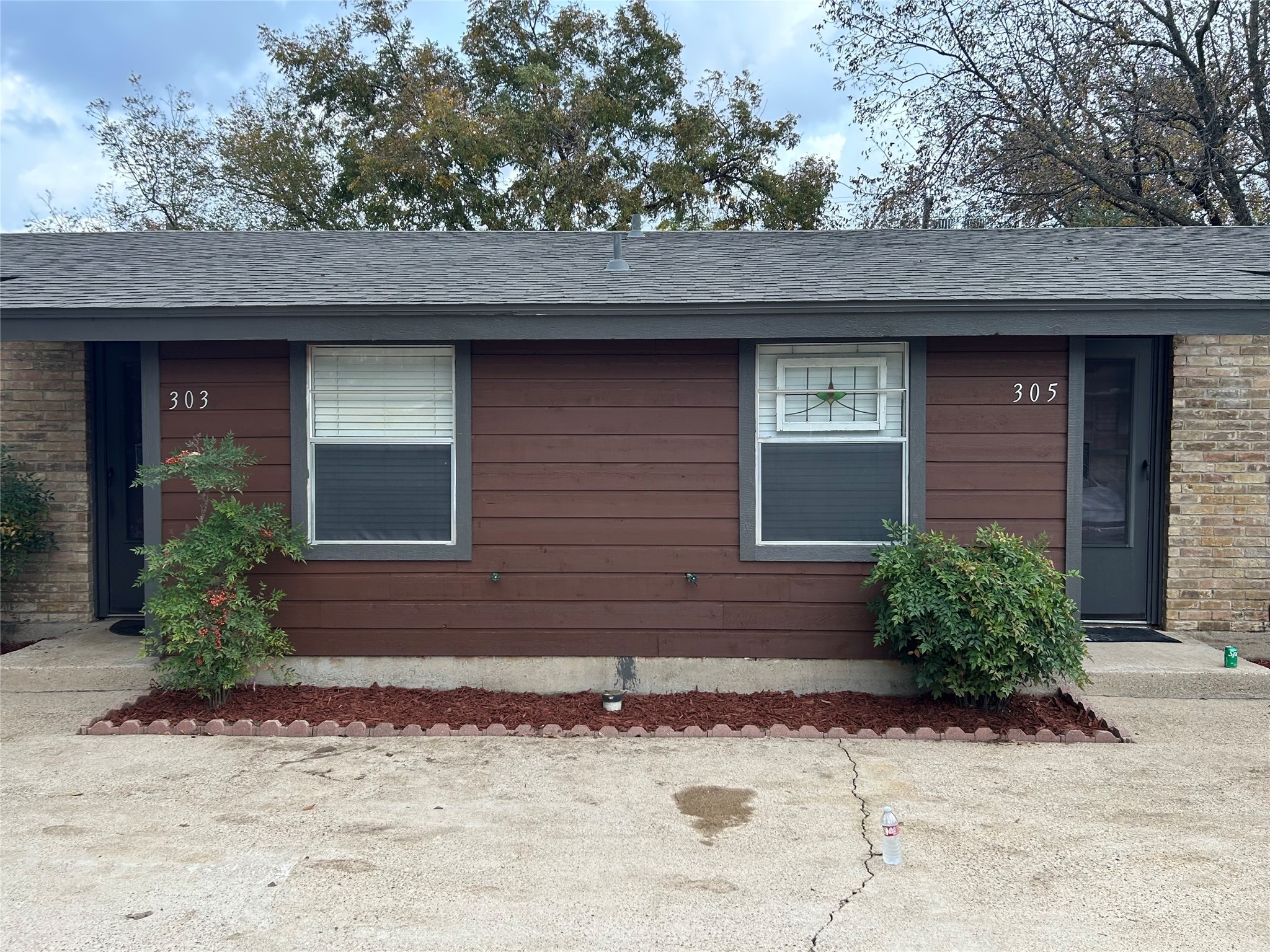317 Elliott Street Arlington TX 76013