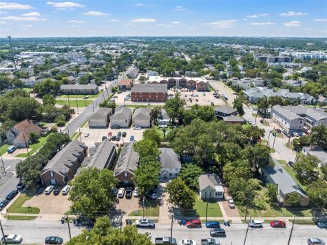 1915 S 7th Street Waco TX 76706