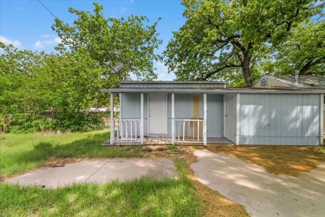 1812 Arch Street Fort Worth TX 76105