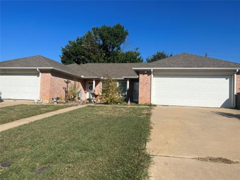 1502 Sharron Court Cleburne TX 76033