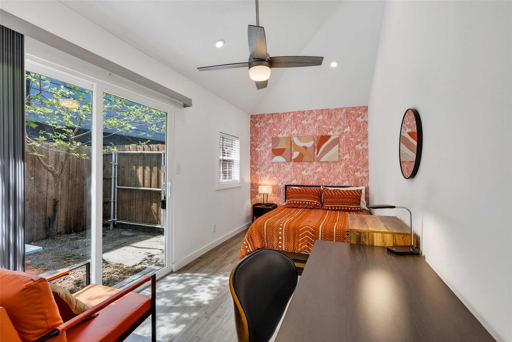 112 N Adams Avenue Dallas TX 75208