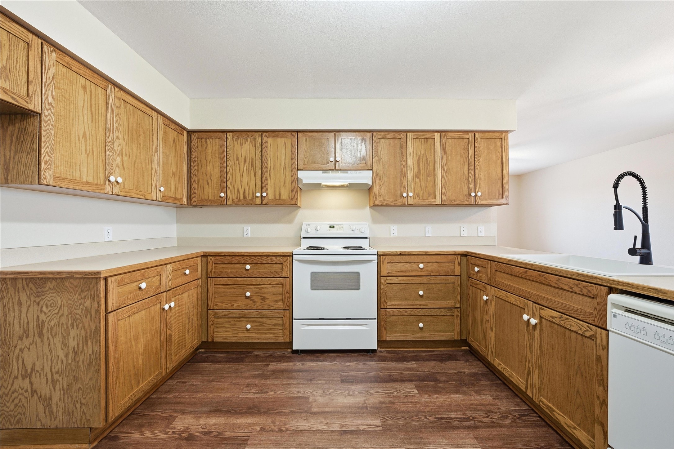 710 Erath Street Meridian TX 76665