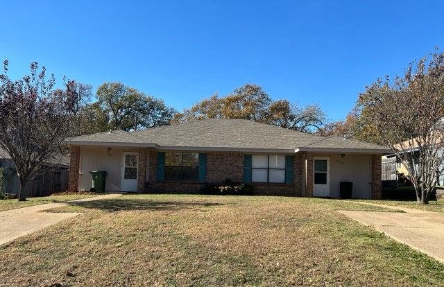 2530 Windy Pine Lane Arlington TX 76015