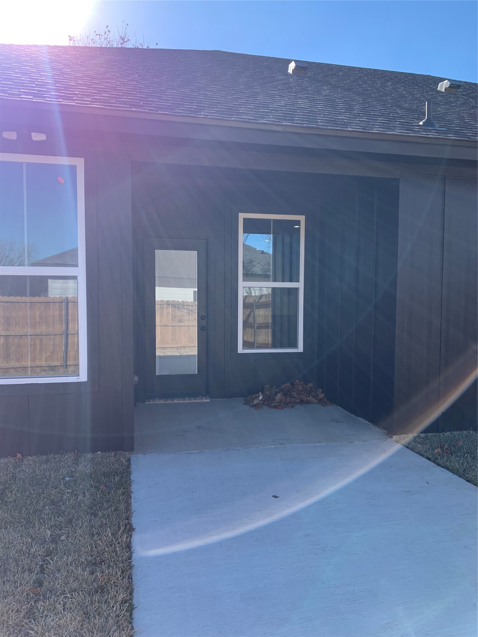 113-15 Van Buren Drive Mcgregor TX 76657
