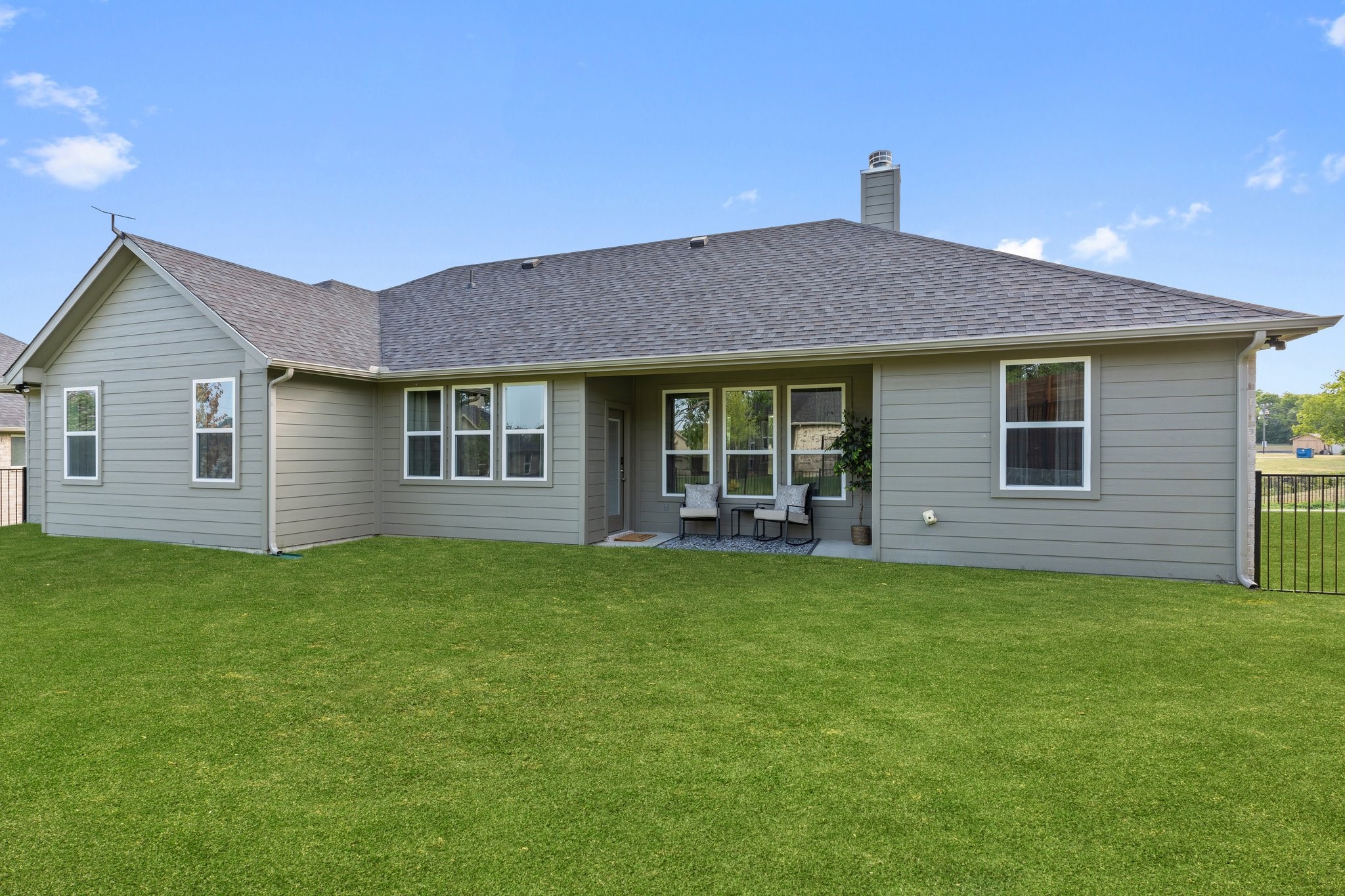 824 E Heath Street Street Rockwall TX 75087