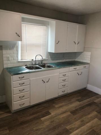 502 Cottonwood Street Coleman TX 76834