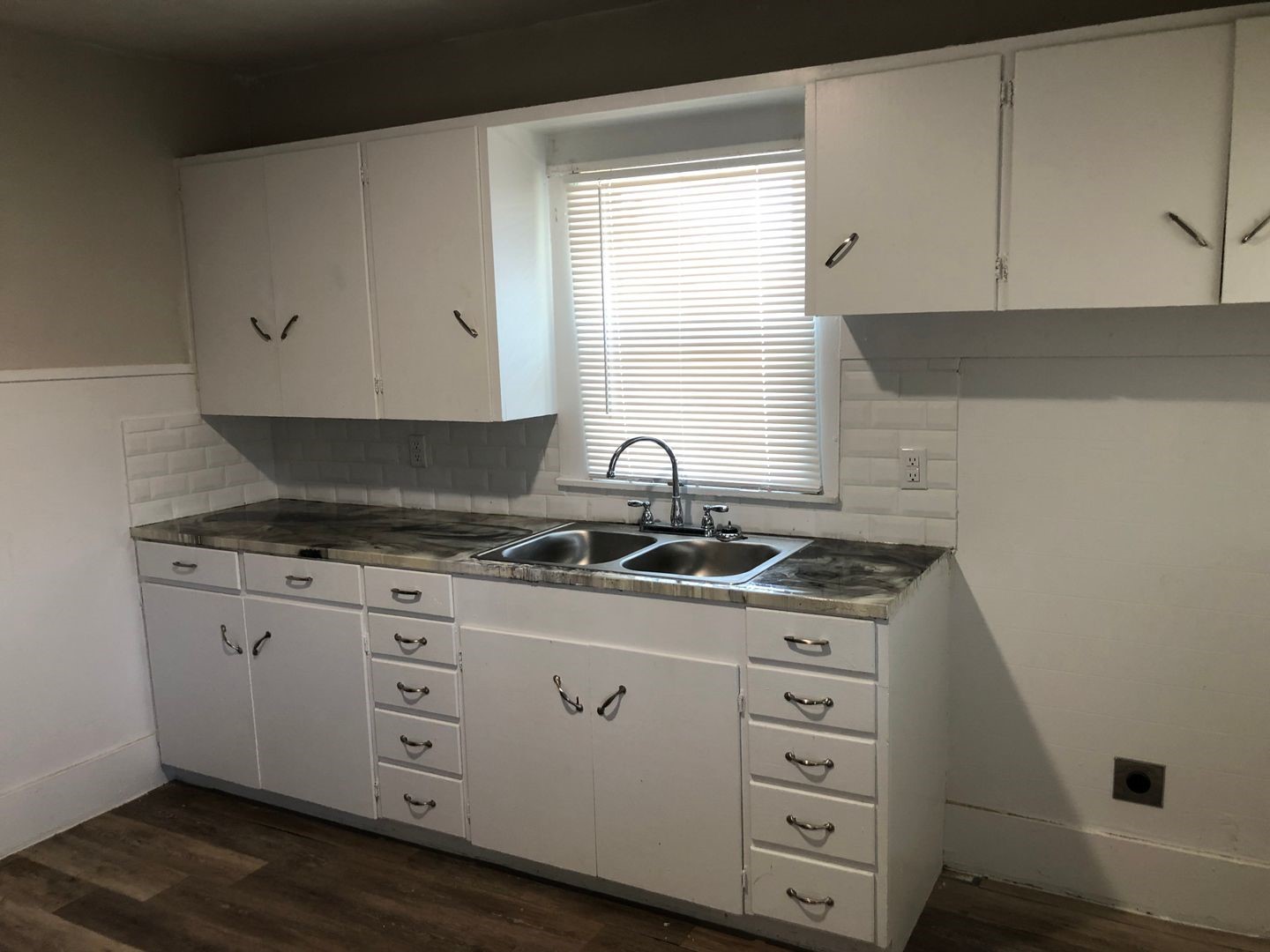 502 Cottonwood Street Coleman TX 76834