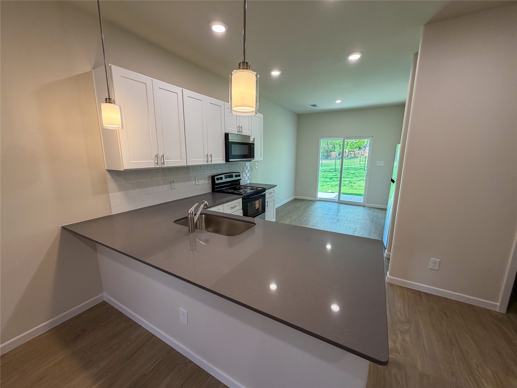 411/ 413 W Dulin Street Sherman TX 75090