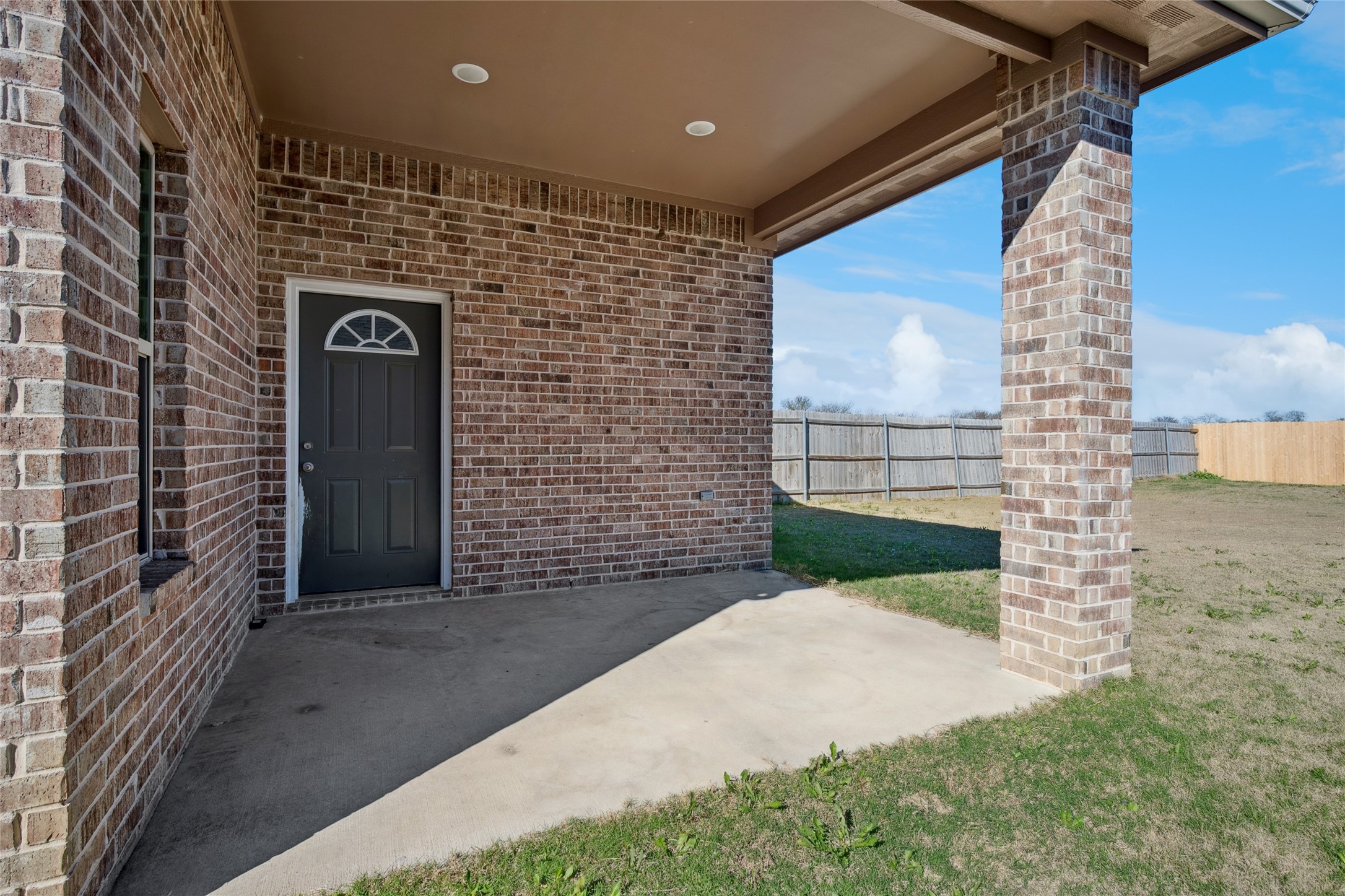 516-518 Wood Drive Gunter TX 75058