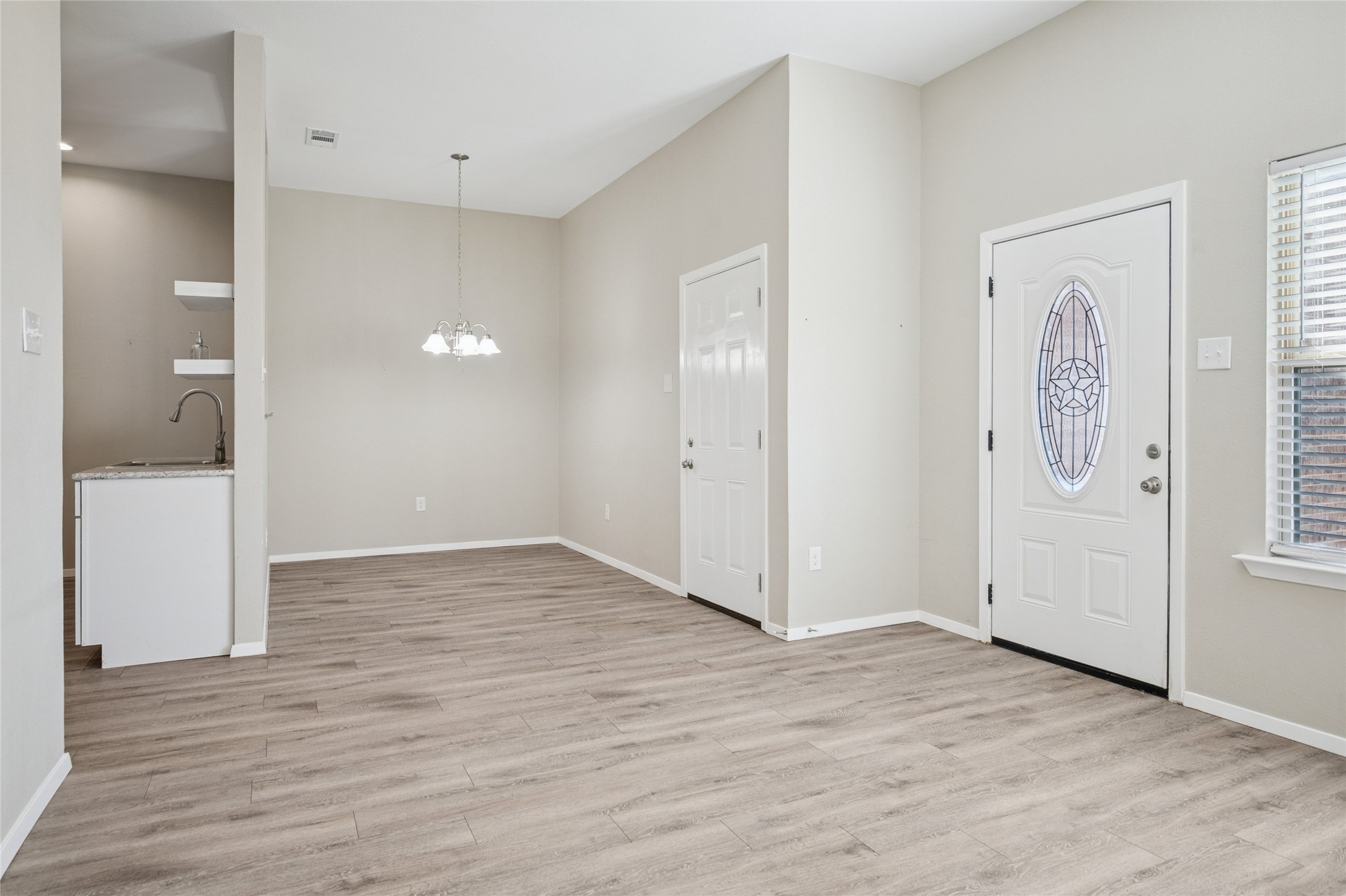 516-518 Wood Drive Gunter TX 75058