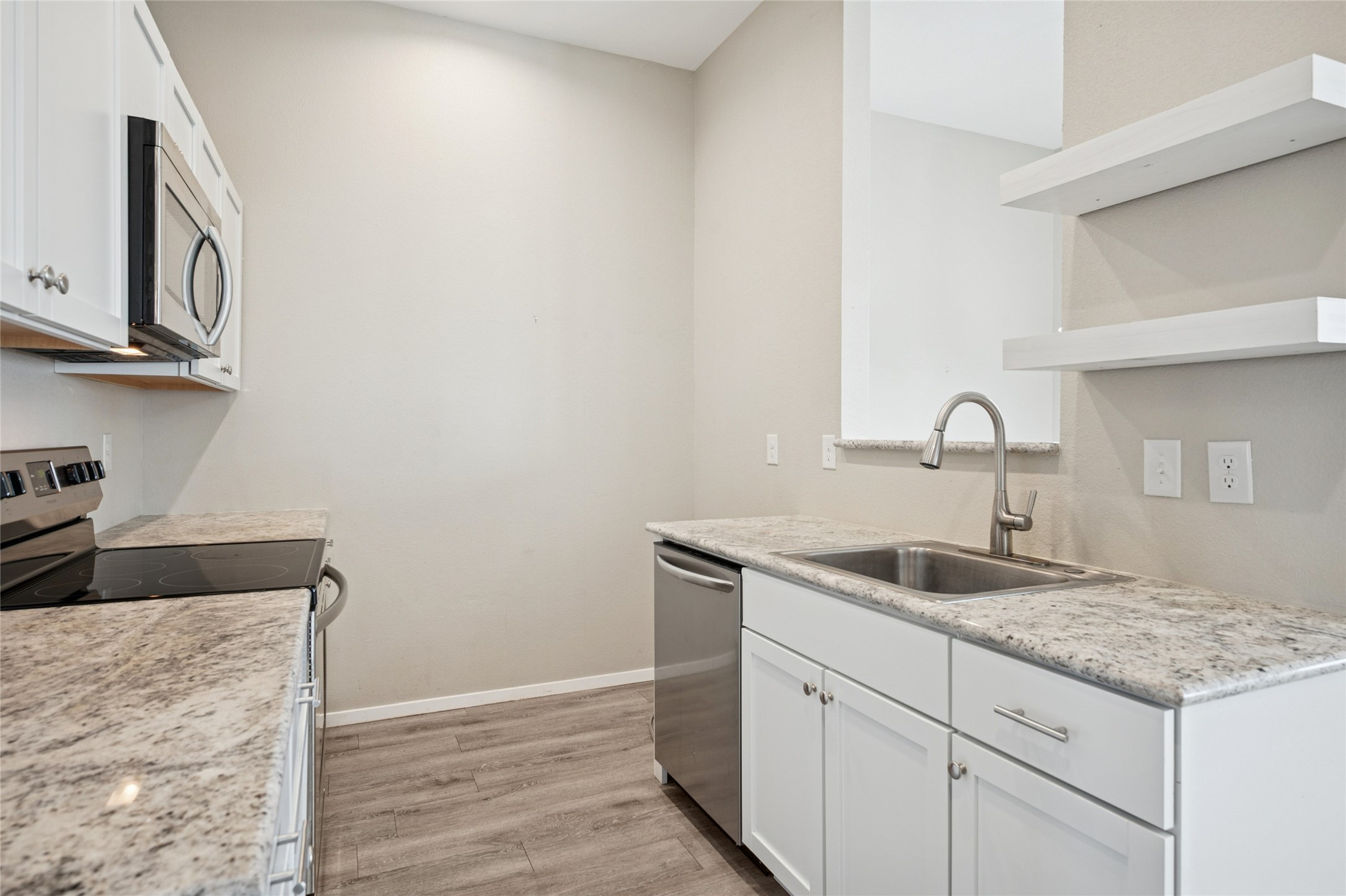 516-518 Wood Drive Gunter TX 75058