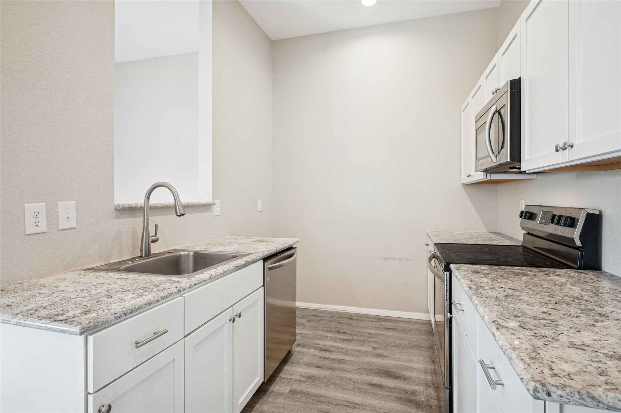 516-518 Wood Drive Gunter TX 75058