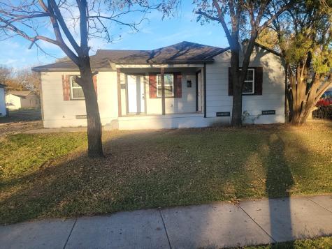 601 NE 19th Street Grand Prairie TX 75050