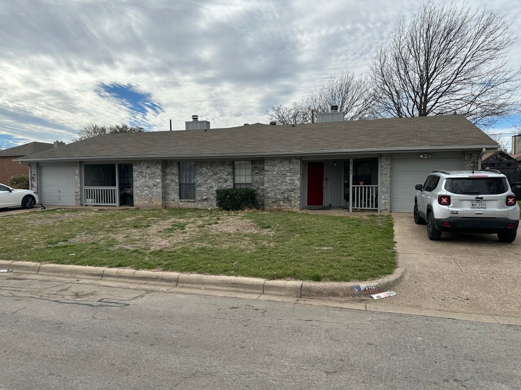 4501 Spinnaker Court Fort Worth TX 76135
