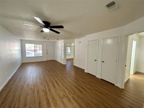 627 Mcqueary Street Arlington TX 76012