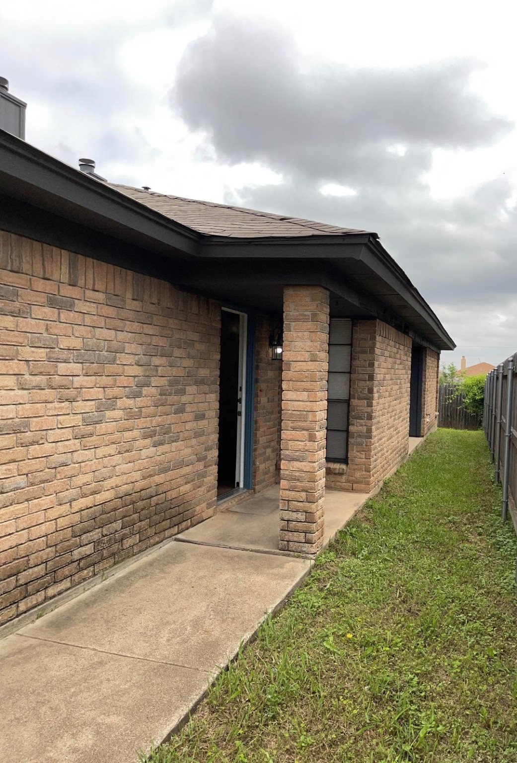 2728 Countryside Lane Fort Worth TX 76133