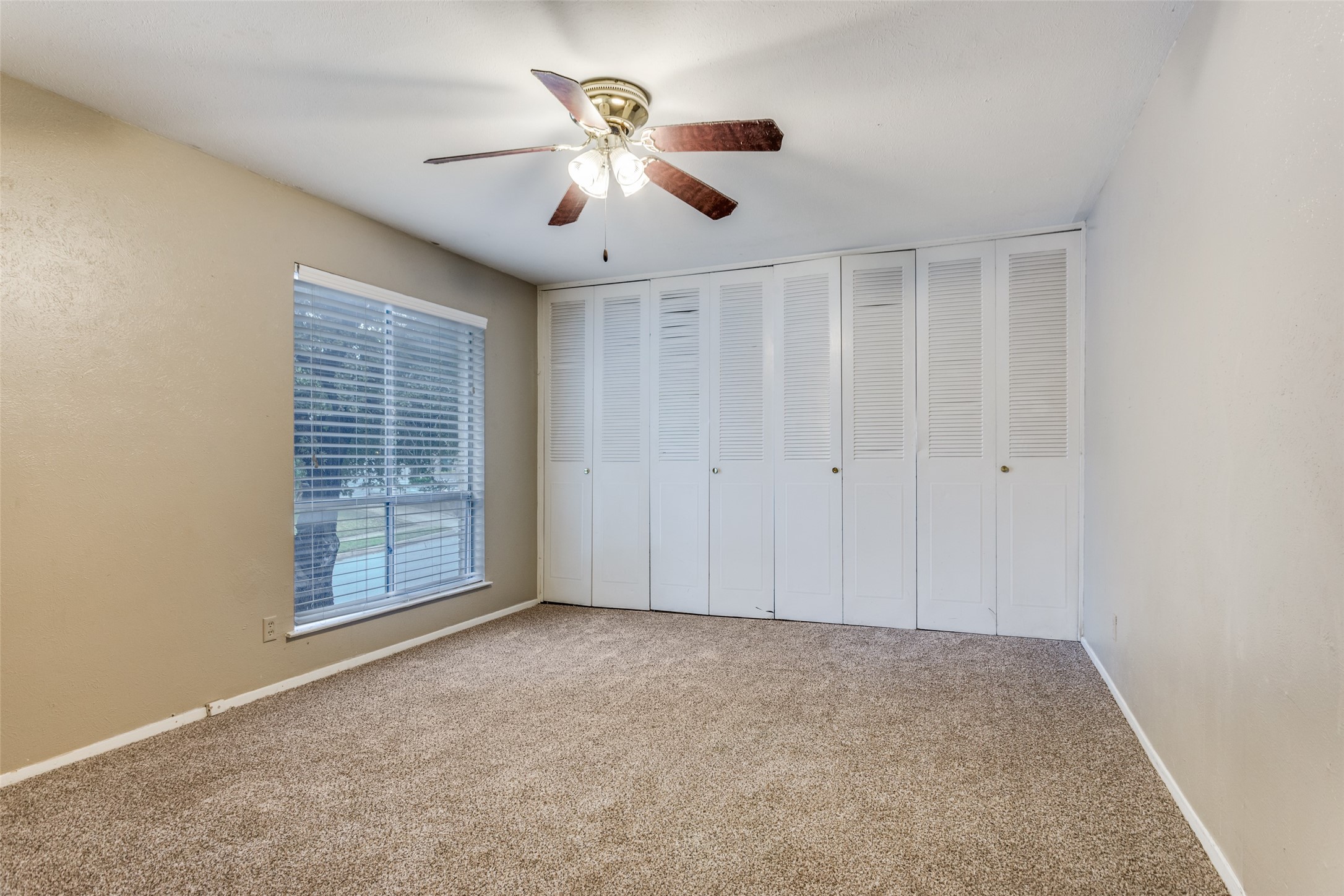 3828 W 7th Street Fort Worth TX 76107