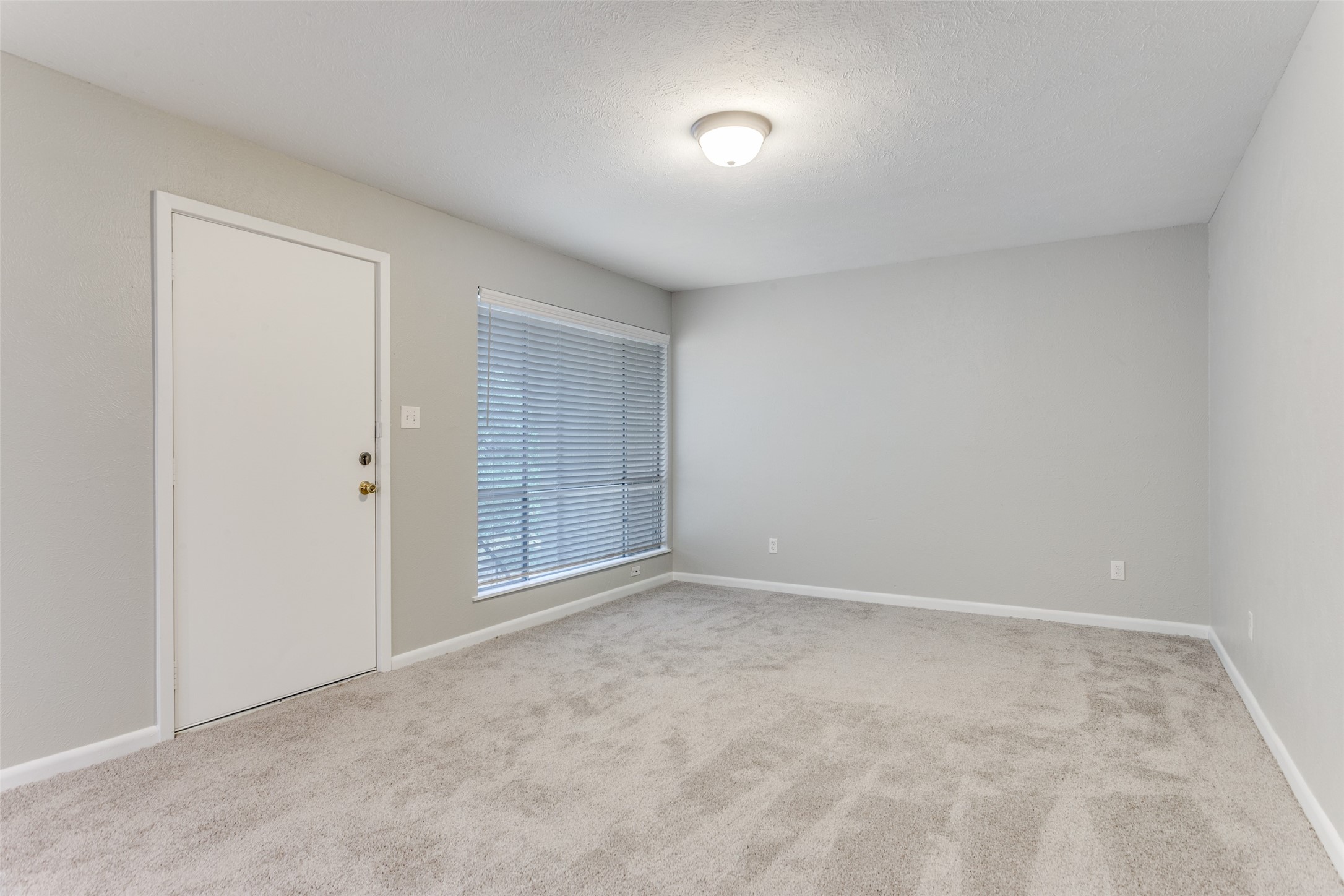 3828 W 7th Street Fort Worth TX 76107