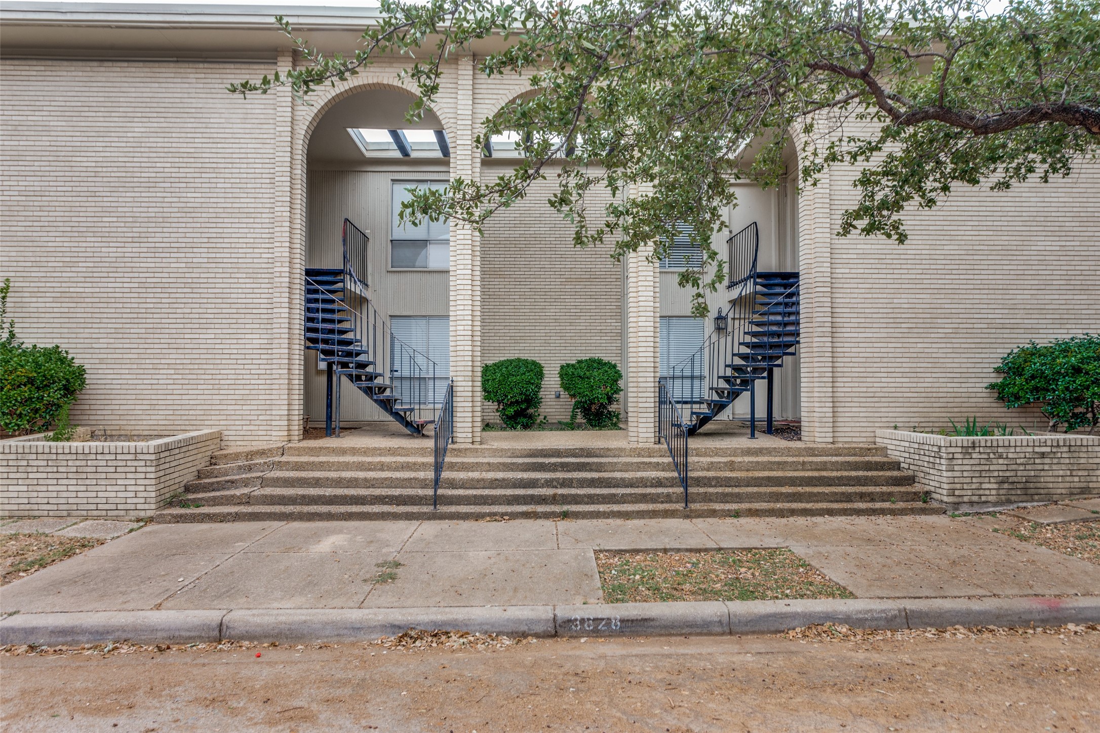 3828 W 7th Street Fort Worth TX 76107