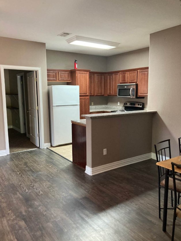 514 E Brockett Street Sherman TX 75090