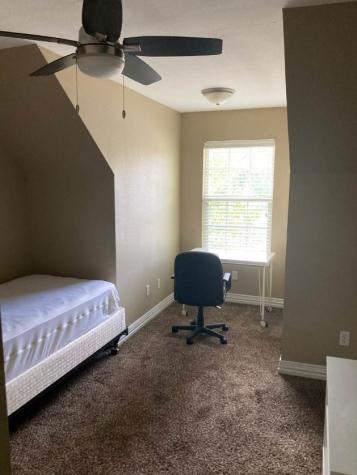 514 E Brockett Street Sherman TX 75090